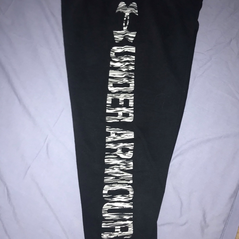 Under armor Capri sweat pants